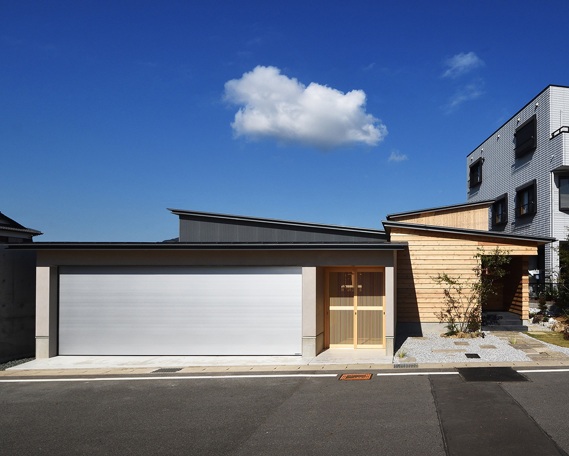 外観 屋根 屋根の形を考える 重量木骨の家 選ばれた工務店と建てる木造注文住宅 外観 屋根 屋根の形を考える 重量木骨の家 選ばれた工務店と建てる木造注文住宅