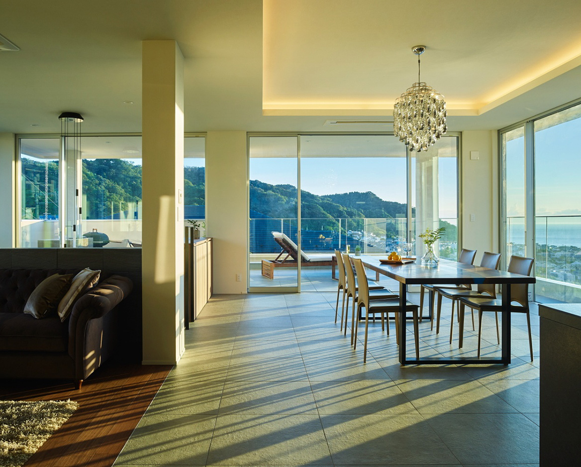 別荘 別荘のようなリラックス空間 重量木骨の家 選ばれた工務店と建てる木造注文住宅