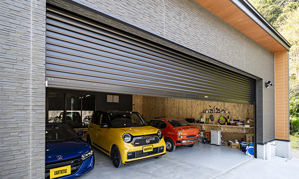 【福岡・沖縄】大人の秘密基地・ガレージハウス