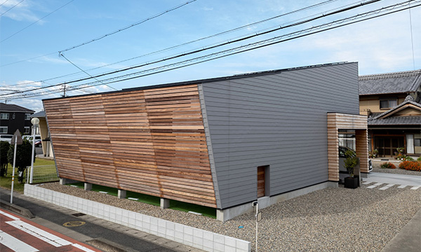 岐阜県｜平屋のようなコートハウス