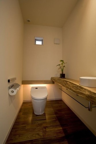 トイレの間取りは注意が必要 使いやすさとプライバシーを両立させるコツ 重量木骨の家