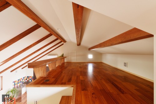 自分時間がもっと楽しくなる 空間を有効活用した ロフトや屋根裏収納のある家 重量木骨の家