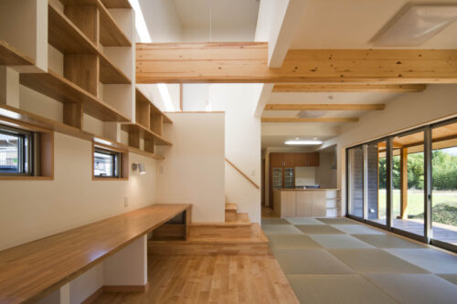 温かみのある和モダンな書斎