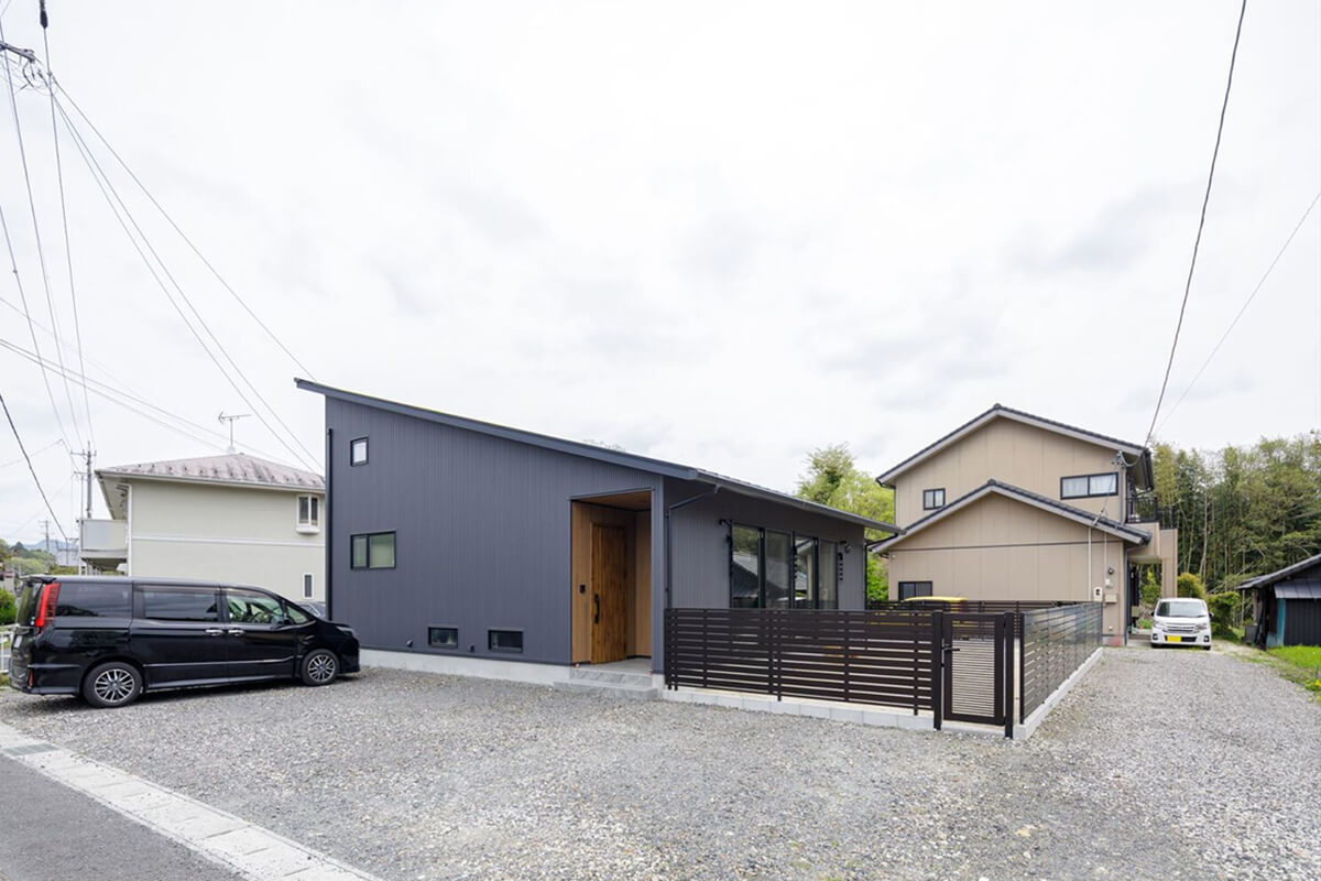 屋根裏の空間を活かせる片流れ屋根
