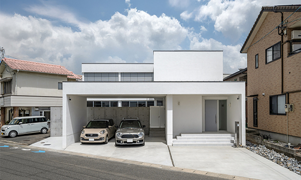 アートで包まれた家