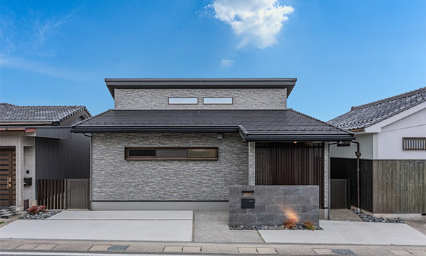 【岐阜市｜24坪】中庭のみえるリビングのある平屋