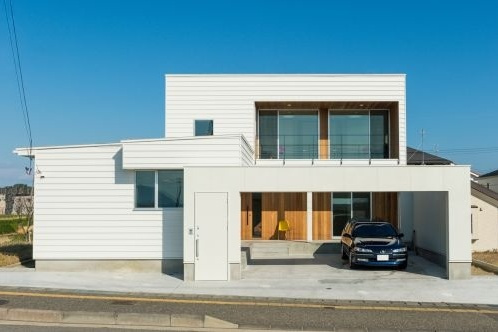 川沿いの家 川沿いの家 重量木骨の家 選ばれた工務店と建てる木造注文住宅