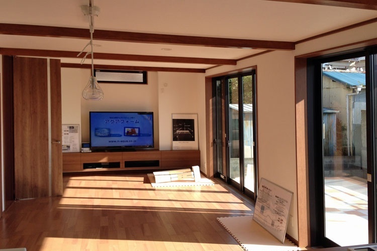 造作家具のテレビ台