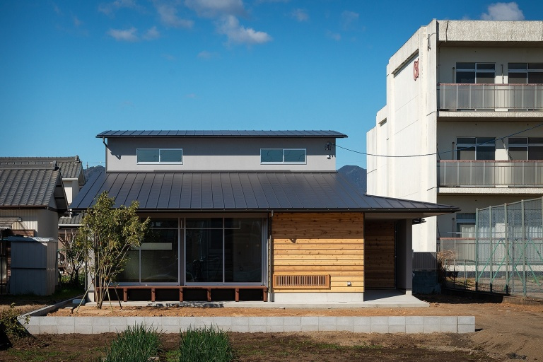 豊川市 美幸町の家「シンプルでありながらも印象的なデザイン」