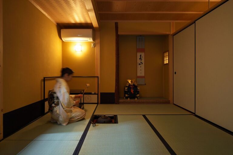 【京都】一階奥の茶室は静寂の空間