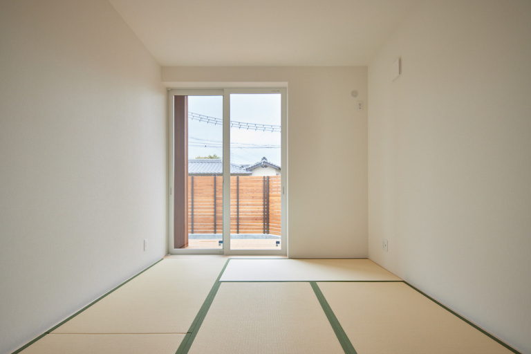 和の香りと光に包まれて