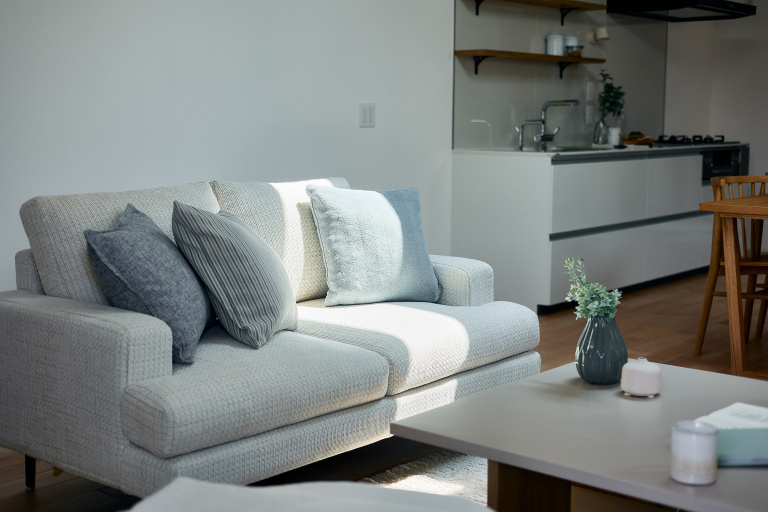 ［大阪の重量木骨］光を取り込んだ、私だけの自由空間