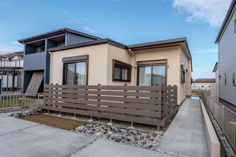 【岐阜市｜22坪】ウッドデッキのあるコンパクト平屋