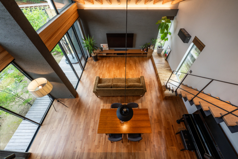 【大阪】自然素材を豊かに。異素材ミックスの融合