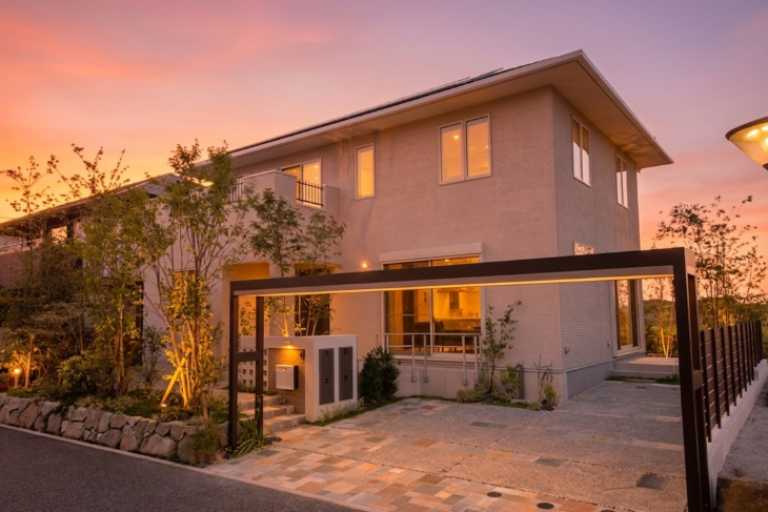 【福岡・沖縄】光と風が広がるゆとりの暮らし