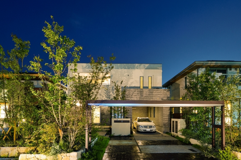 【福岡・沖縄】愛車と共に暮らす家