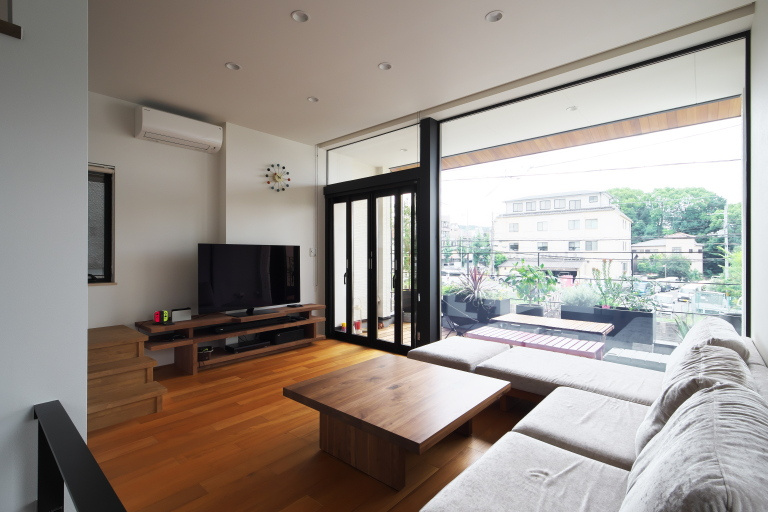 【京都】スキップフロアとスケルトン階段の「繋がりのある家」