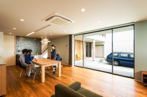 川沿いの家 川沿いの家｜重量木骨の家 選ばれた工務店と建てる木造注文住宅