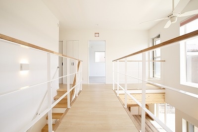ｏｂ様宅見学会 渡り廊下のある家 奈良県橿原市 エーティーエム建築 外観 重量木骨の家 選ばれた工務店と建てる木造注文住宅