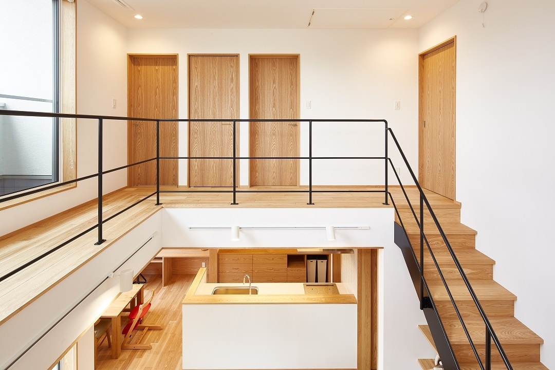 パッシブデザイン Se構法 で建てる安心かつ快適に暮らす家 和歌山市大谷 南大阪 和歌山 吹き抜け リビング階段 和室 一部平屋 縁側 モデルハウス 重量木骨の家 選ばれた工務店と建てる木造注文住宅