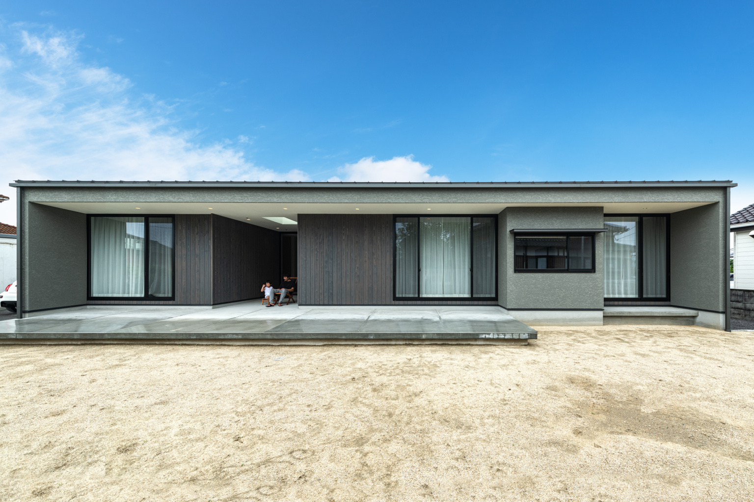 伸びやかにひろがる平屋の住まい