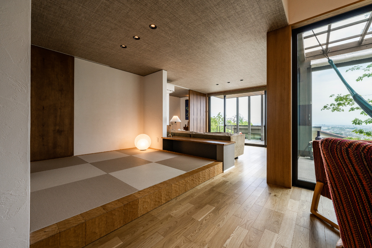 【宝塚】モダンな和のスペースで大空間にメリハリを追加