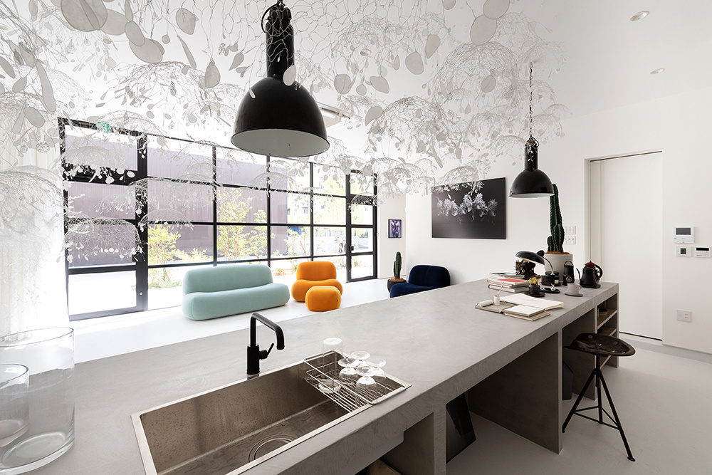 非日常を愉しむアート空間｜重量木骨×インナーバルコニー