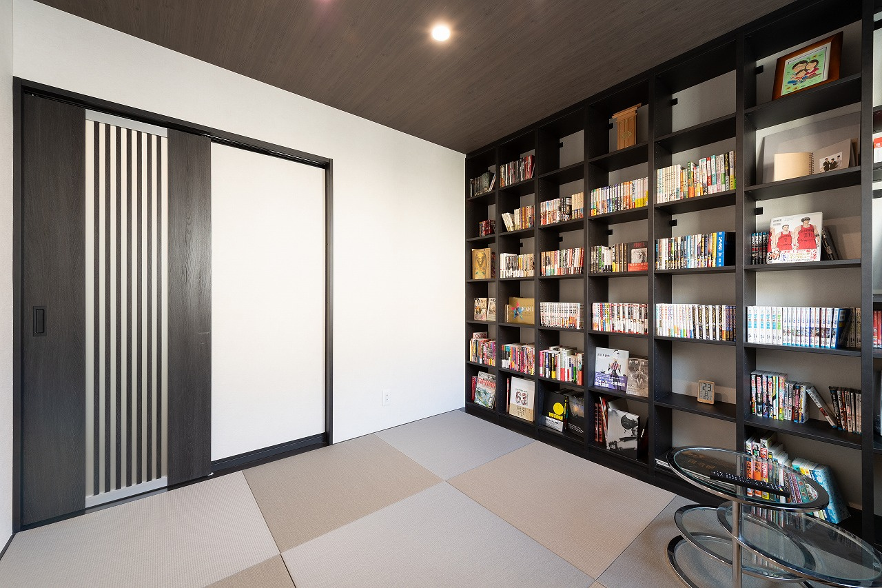 淡く静かに彩られた、上質な趣を纏う大人の住まい