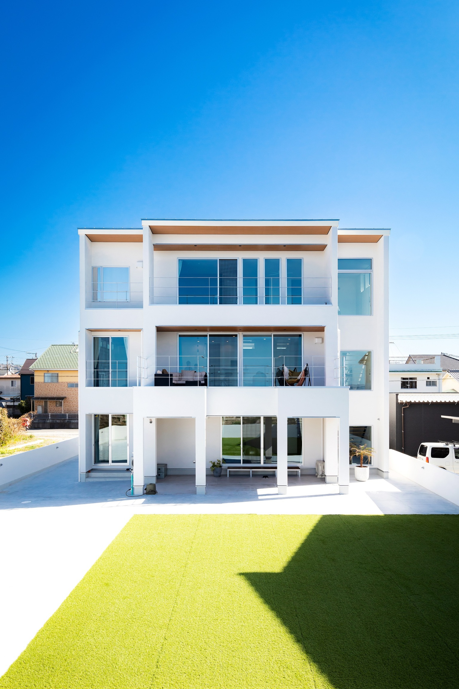 海側からのファサード