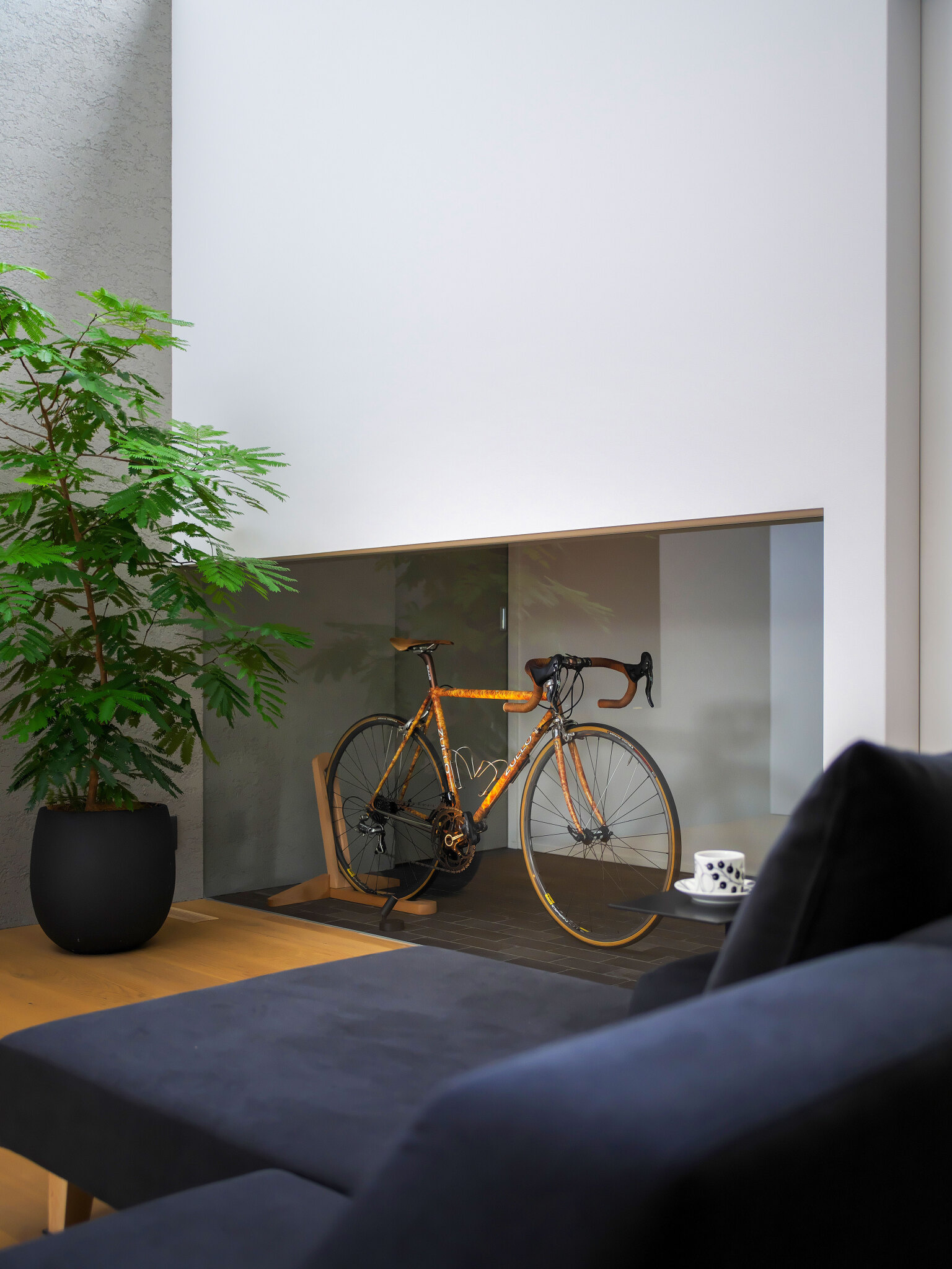 リビングにいても愛車を眺めることができます