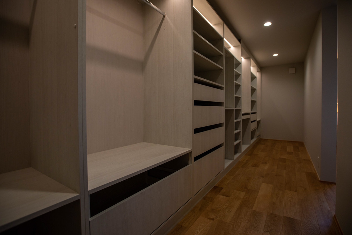 [CUTINA]ウォークインクローゼット