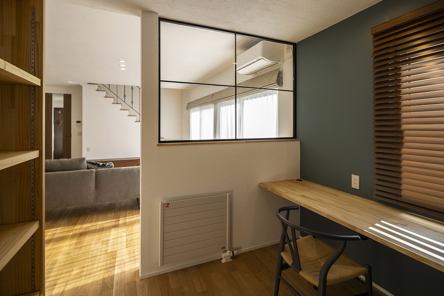リビングに隣接した勉強スペース