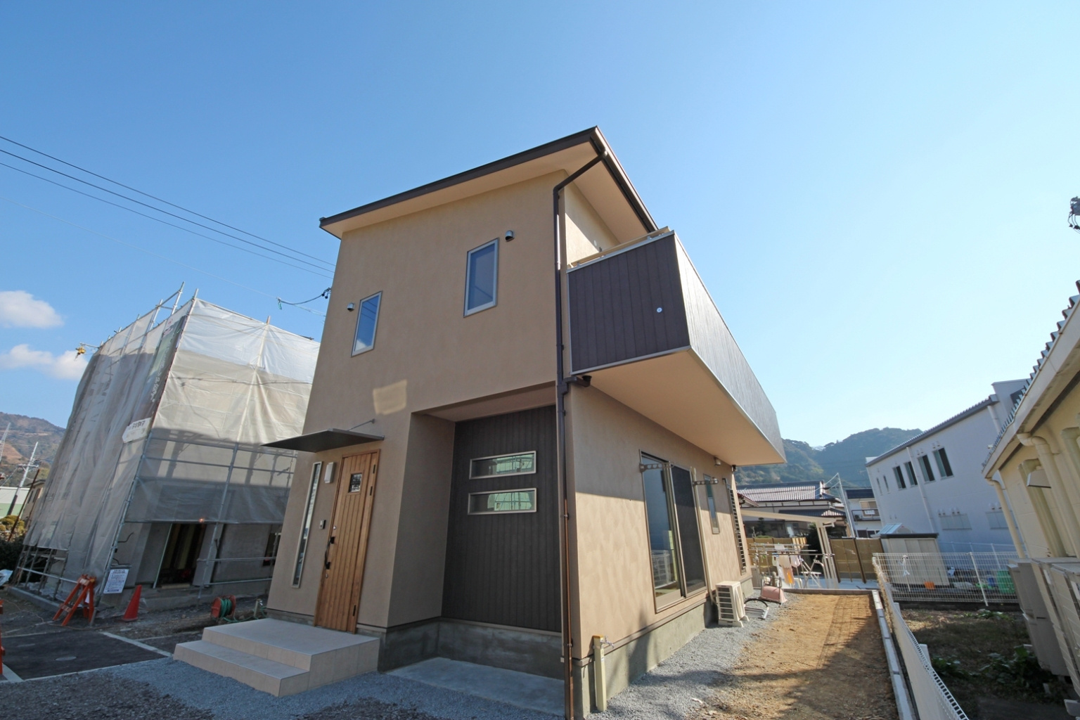 飽きのこない外観