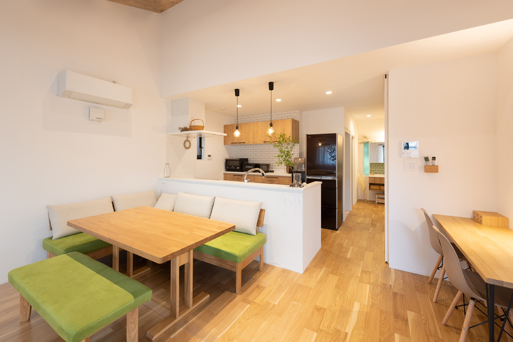 延床28坪、コンパクトでもゆったり暮らす2階リビングの家｜アウトドアリビング