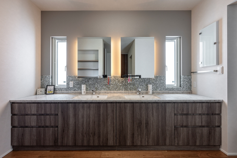 ［池田］アウトドアリビング×ワンフロアで暮らす上質な住まい