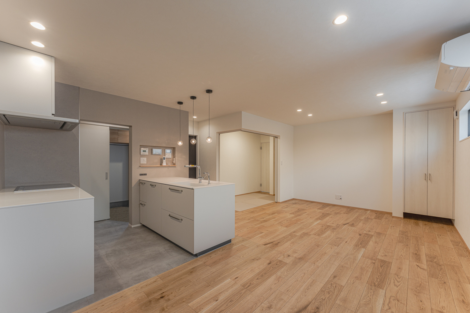 LDKの中に小和室も設けました