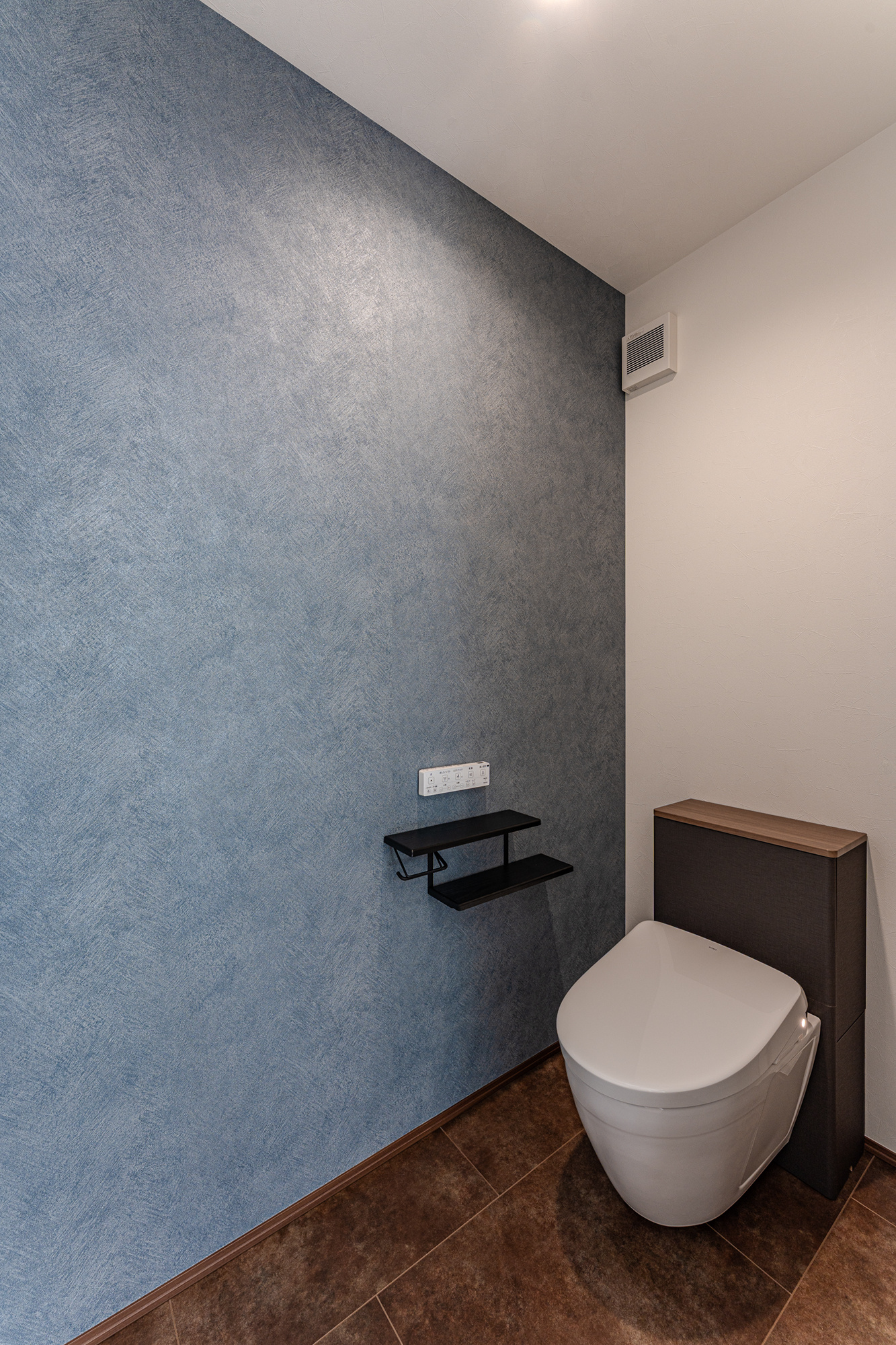 アンティーク調のトイレ