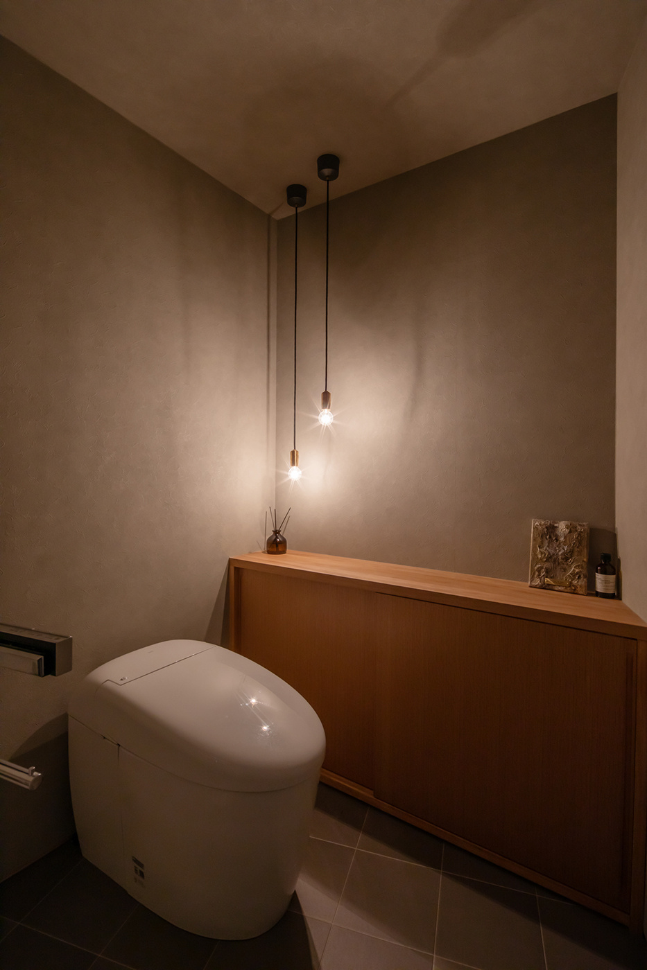 しっとりと落ち着きのあるモダンな空間