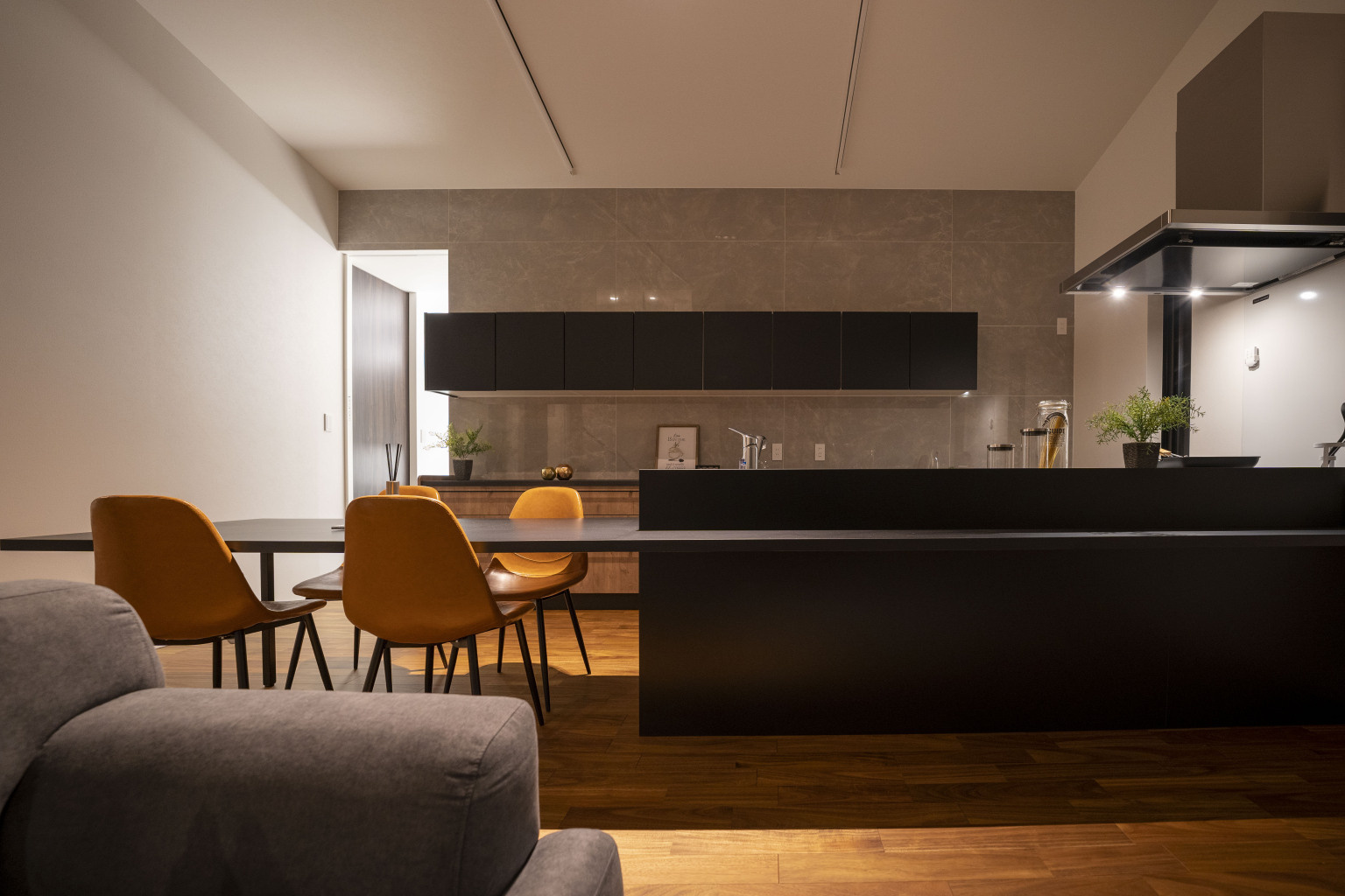 リビングから、ダイニング・キッチン