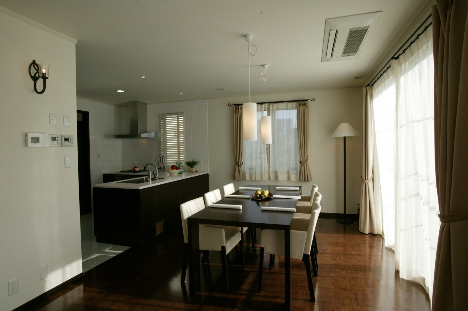 ダイニング・キッチン