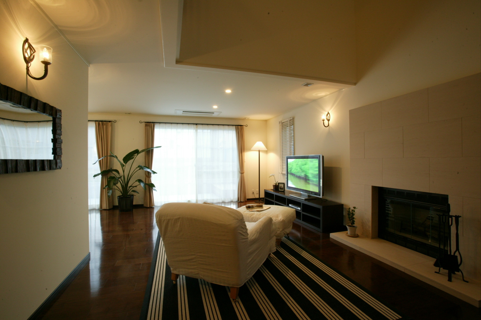 リビング・暖炉