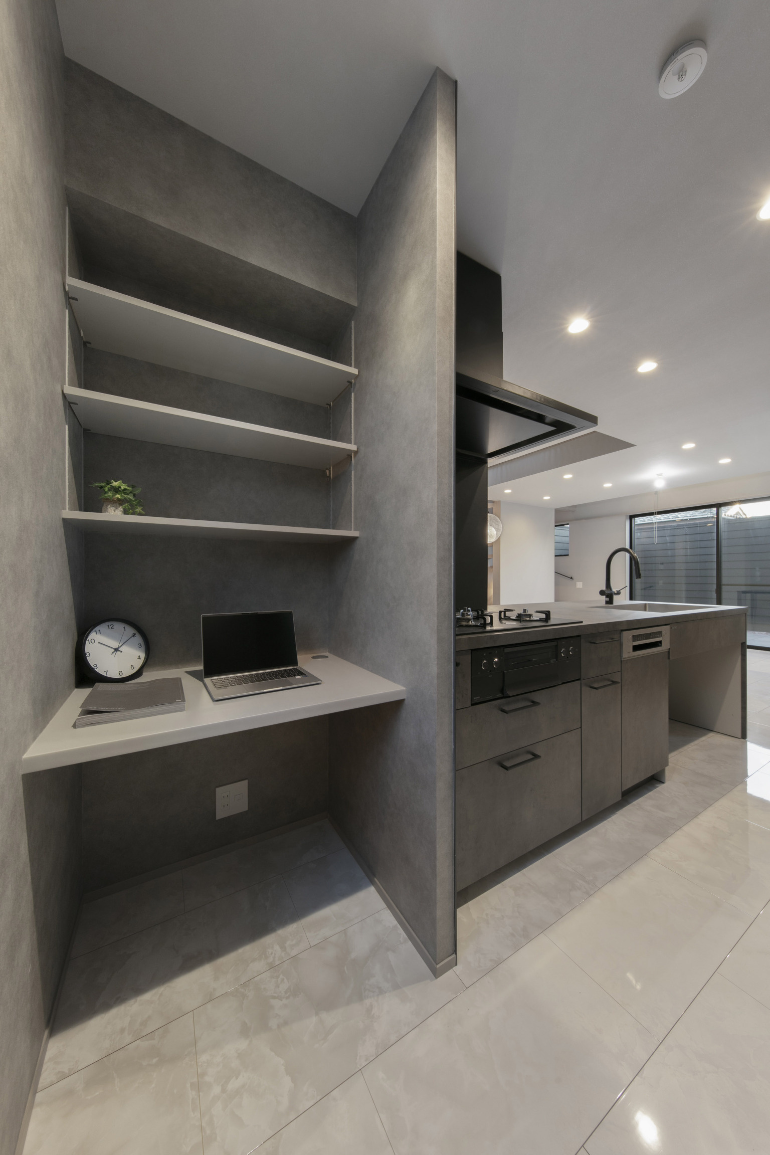 【東京】キッチンの一角にあるちょっと身を隠せるミセスコーナー