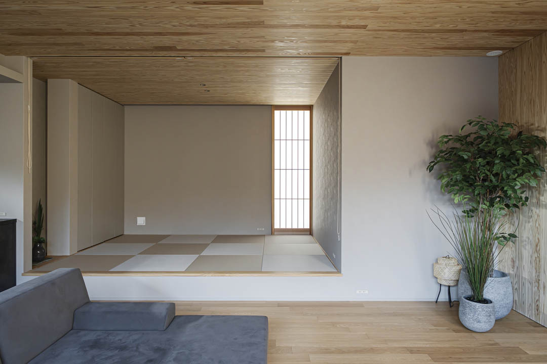 リビングに隣接した小上がりの和室