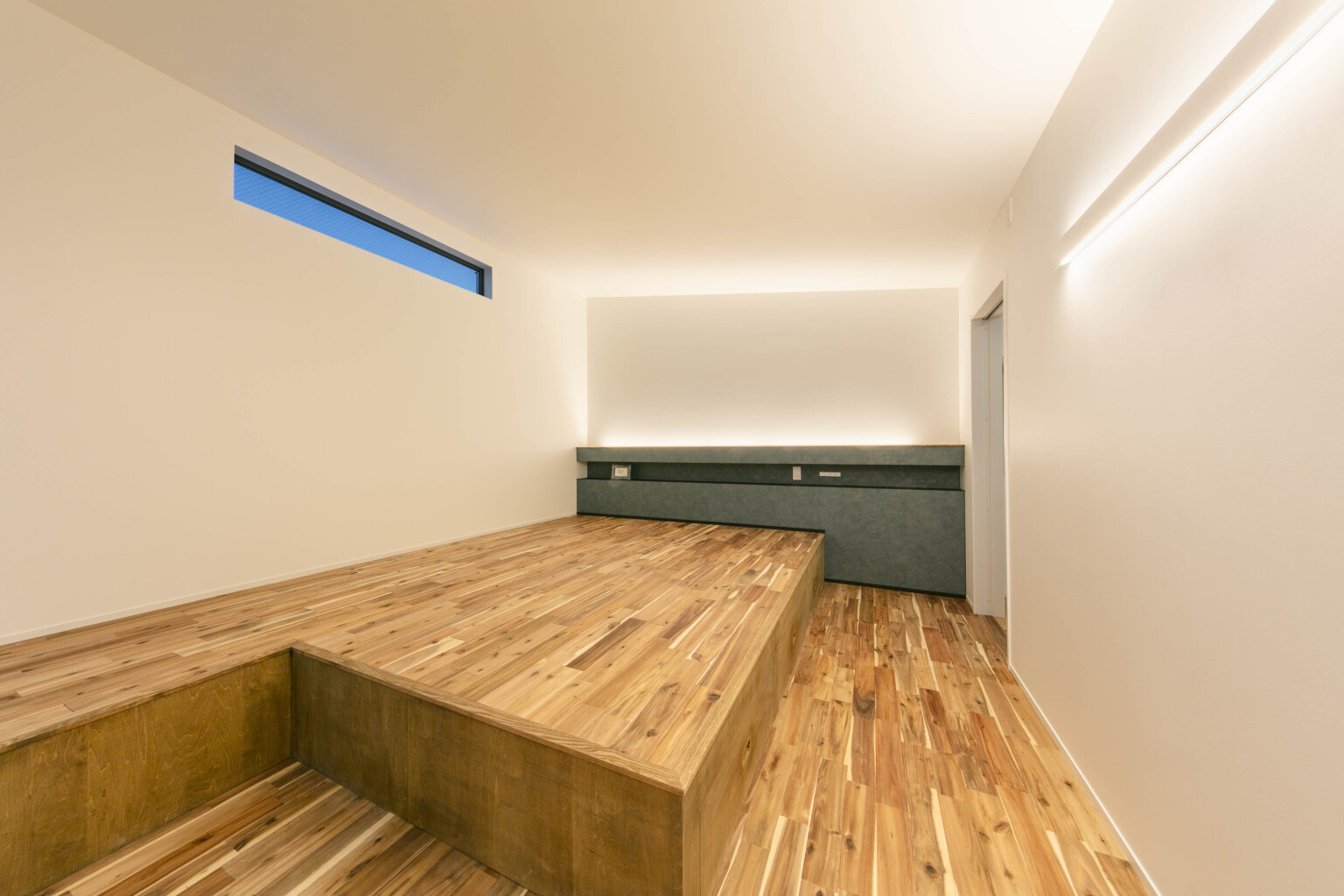 【東京】布団で寝るための小上りがある寝室