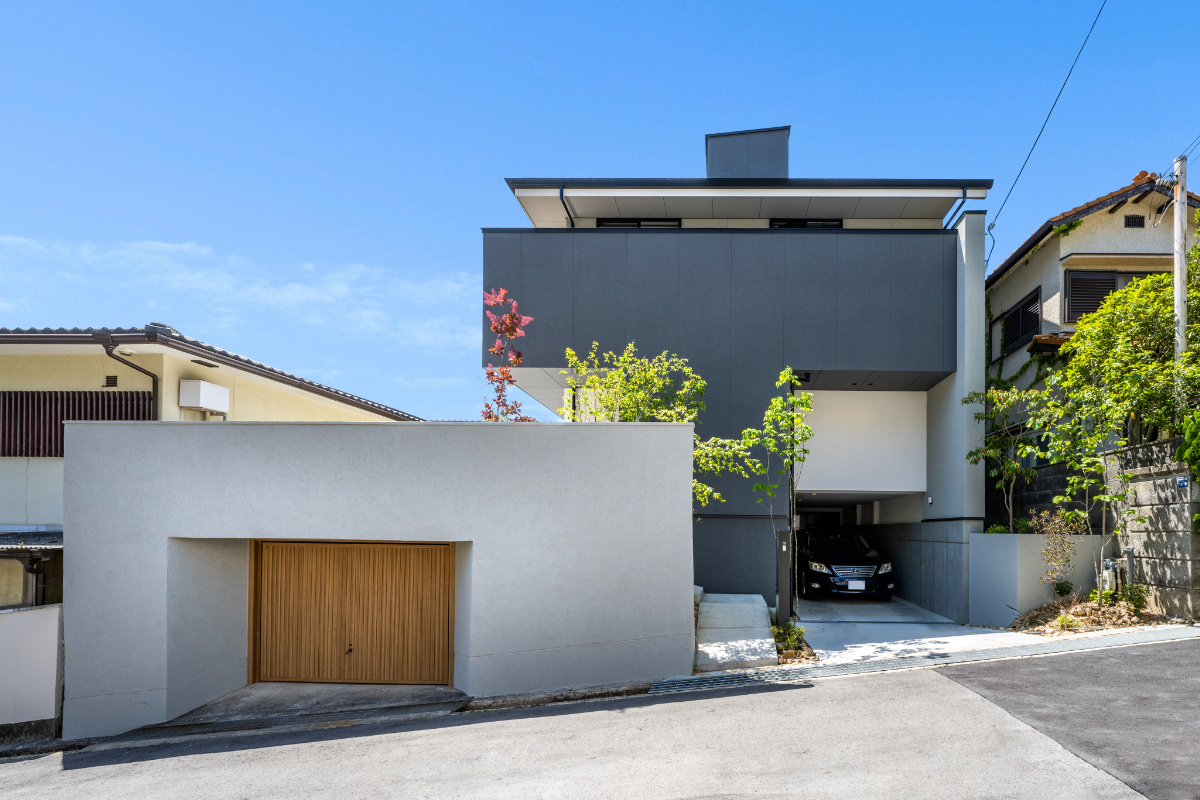 【神戸】大空間×ビルドインガレージ
