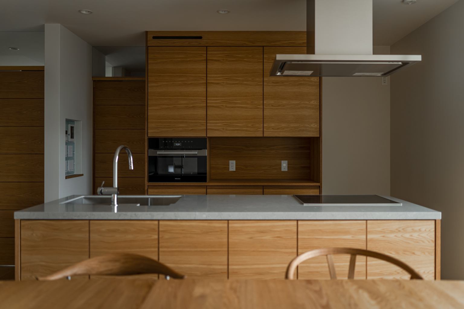 オーダーキッチンにMieleをご採用