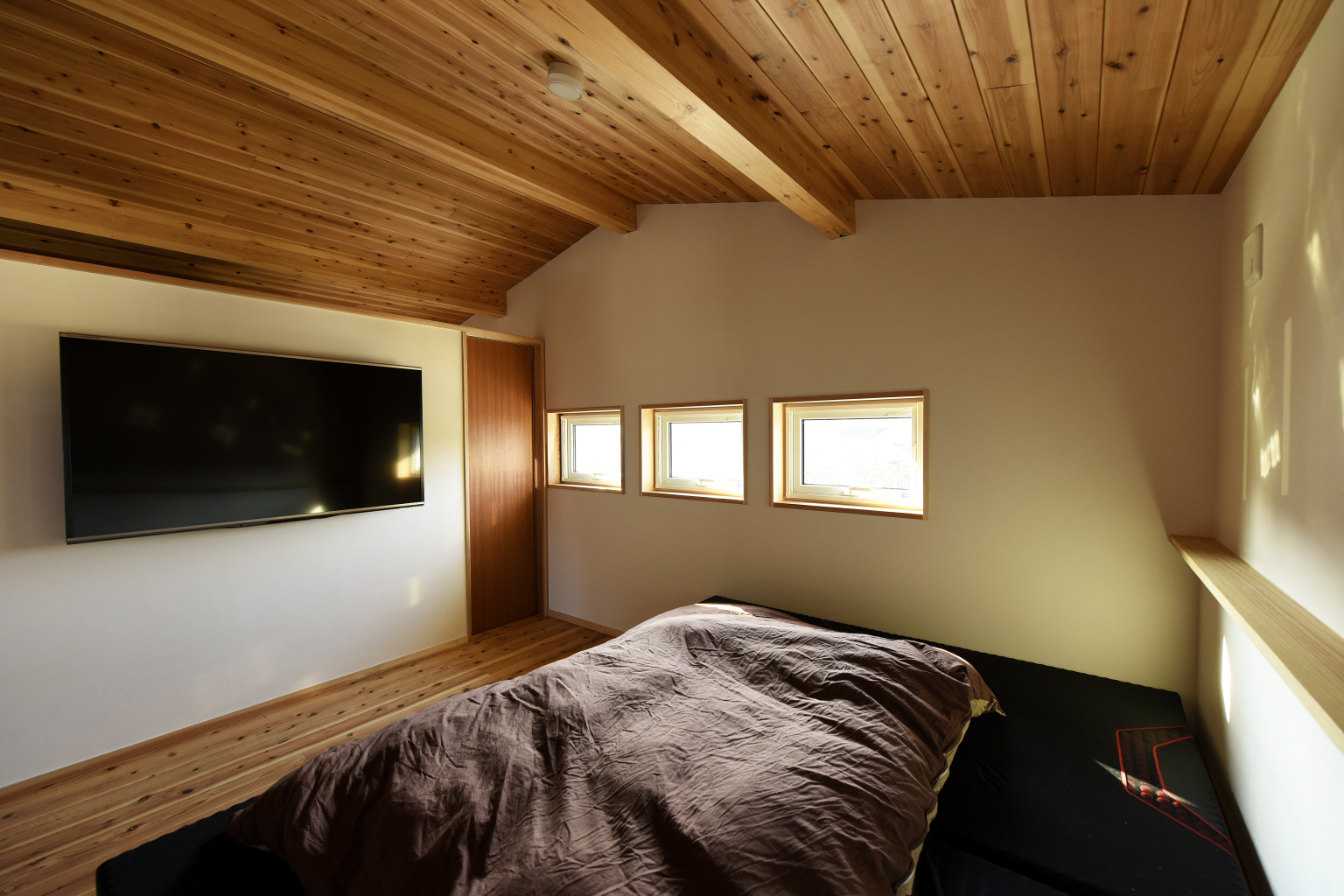 書斎を備えた寝室