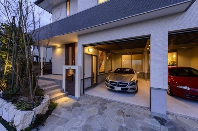 ビルトインガレージ