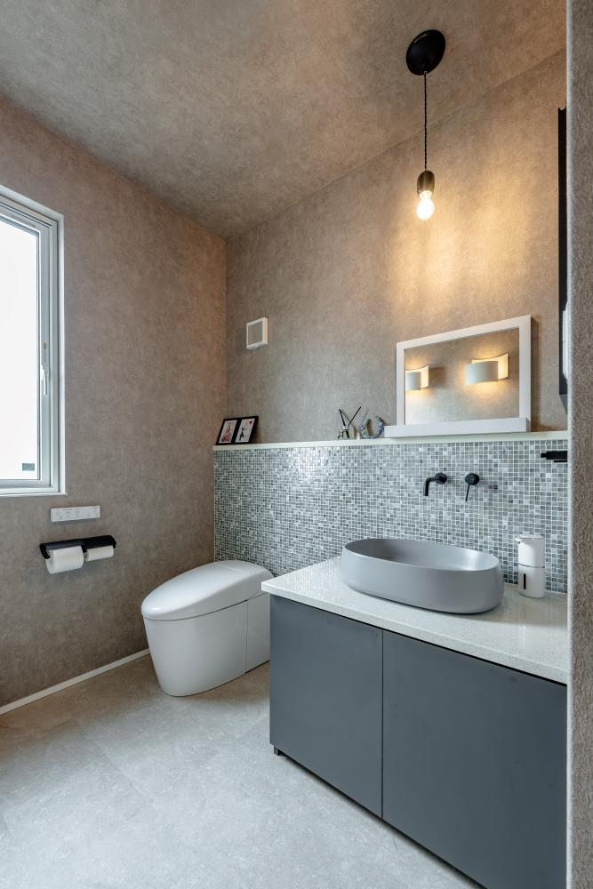 ［池田］グレイッシュにまとめたパウダールーム