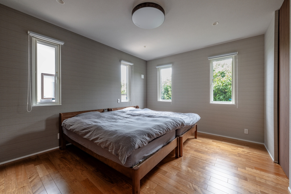 ［池田］アウトドアリビング×ワンフロアで暮らす上質な住まいの寝室